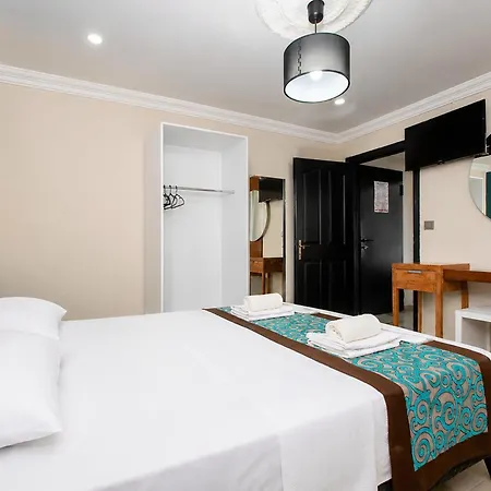 Hotel Dublin 2*
